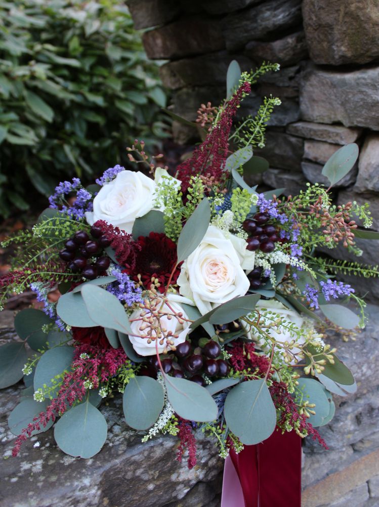 Lovely tones for a late summer wedding