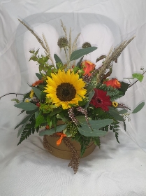 hatbox floral design in autumn colours